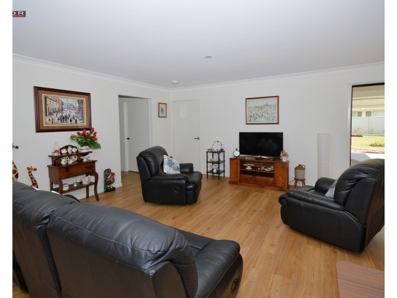 114 Riverview Drive, Burrum Heads QLD 4659