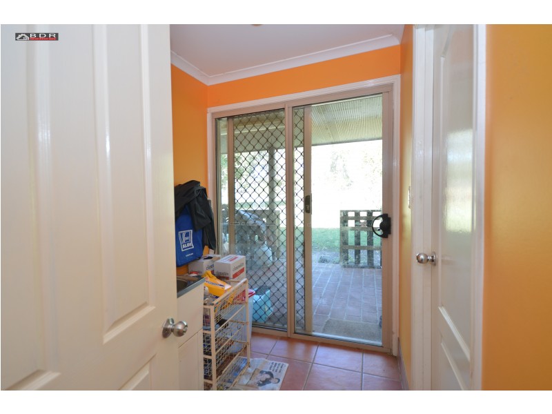 87 Todd St, Torbanlea QLD 4662