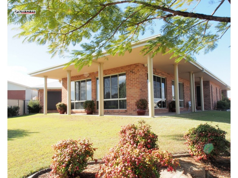 12 Bryan Court, Burrum Heads QLD 4659