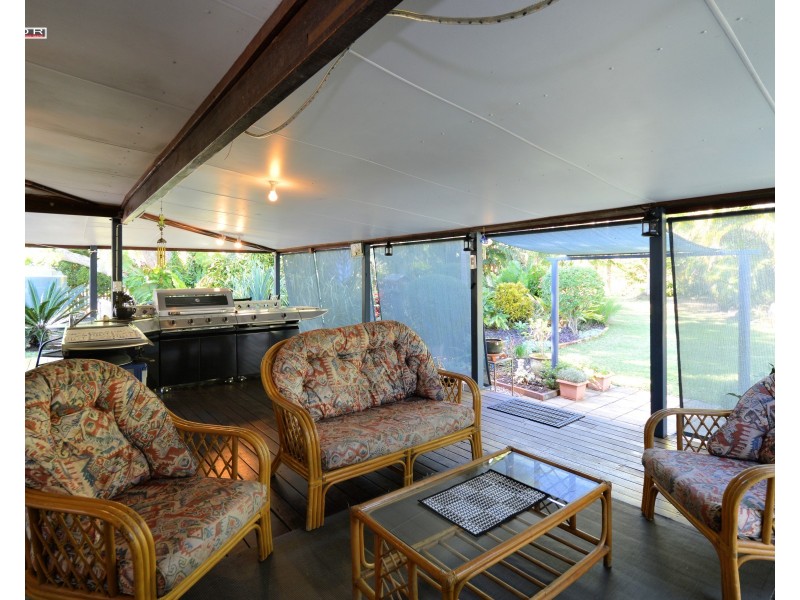 22 Lower Thomas Street, Howard QLD 4659