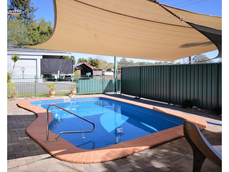 22 Lower Thomas Street, Howard QLD 4659