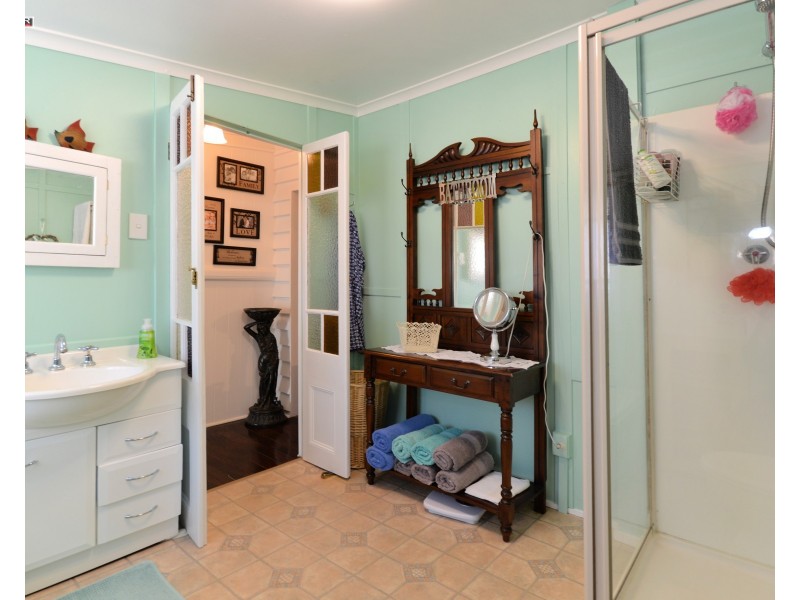 22 Lower Thomas Street, Howard QLD 4659