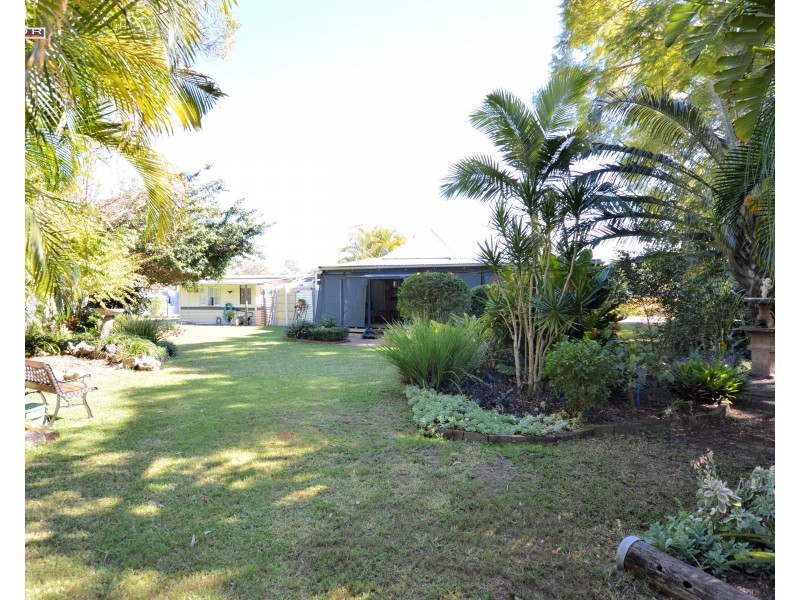 22 Lower Thomas Street, Howard QLD 4659