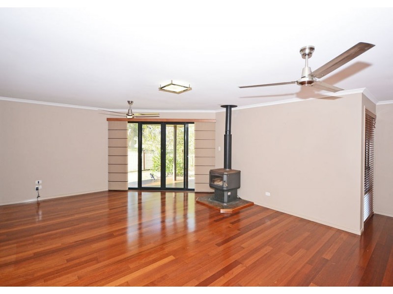 26 Sirenia Drive, Burrum Heads QLD 4659