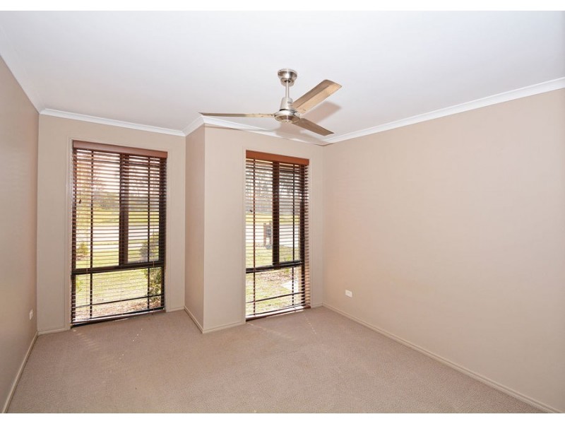 26 Sirenia Drive, Burrum Heads QLD 4659