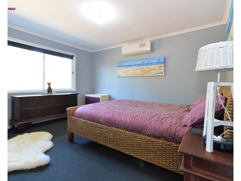 124 Pacific Haven Cct, Pacific Haven QLD 4659