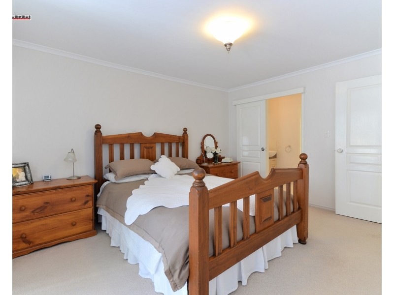 8 Louise Drive, Burrum Heads QLD 4659