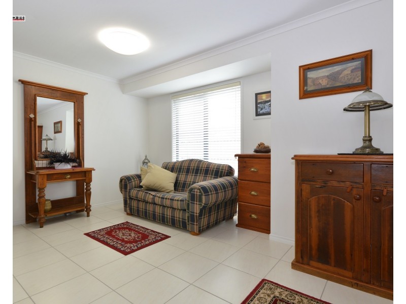 8 Louise Drive, Burrum Heads QLD 4659