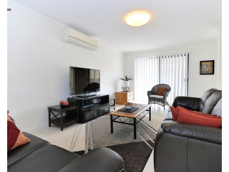 8 Louise Drive, Burrum Heads QLD 4659