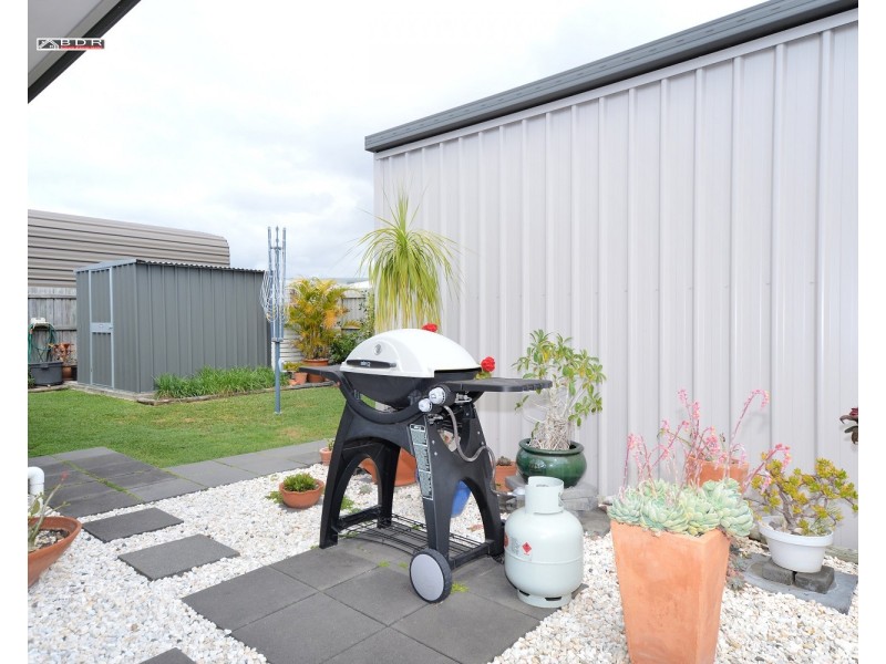 8 Louise Drive, Burrum Heads QLD 4659