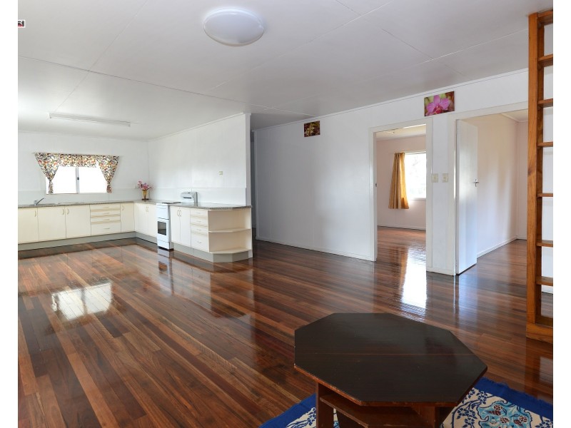 43 Hunter Street, Torbanlea QLD 4662