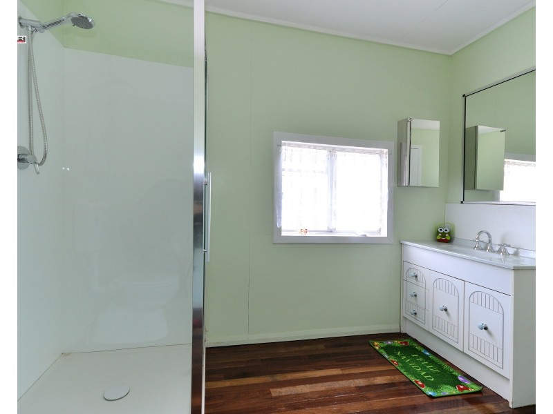 43 Hunter Street, Torbanlea QLD 4662