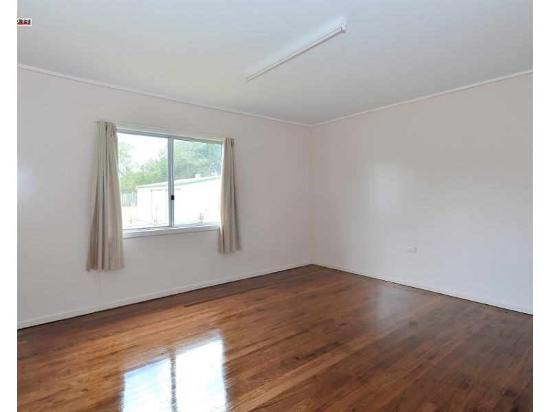 43 Hunter Street, Torbanlea QLD 4662