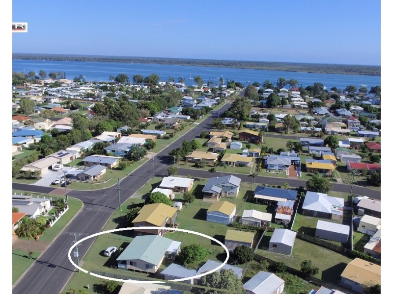 37 Ross Street, Burrum Heads QLD 4659