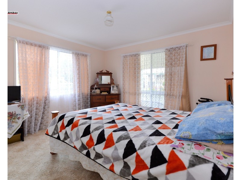 37 Ross Street, Burrum Heads QLD 4659