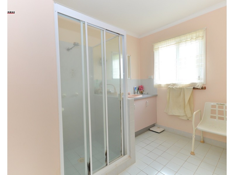37 Ross Street, Burrum Heads QLD 4659
