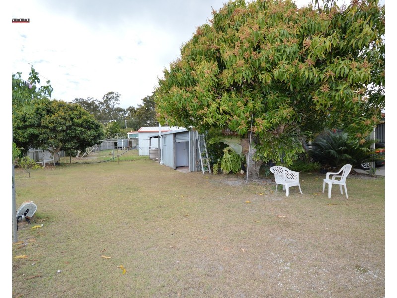 37 Ross Street, Burrum Heads QLD 4659