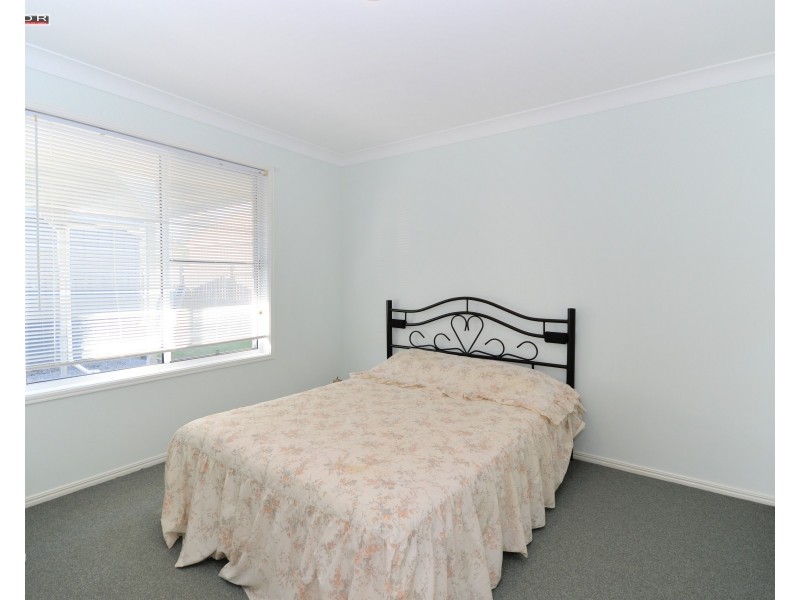 14 Lakeside Drive, Burrum Heads QLD 4659