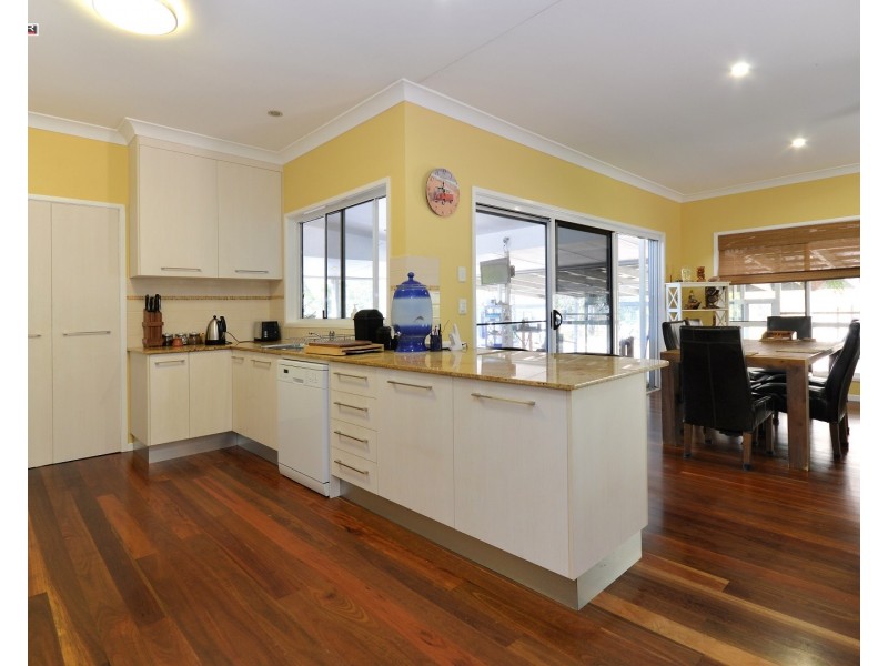 92 Richards Road, Pacific Haven QLD 4659