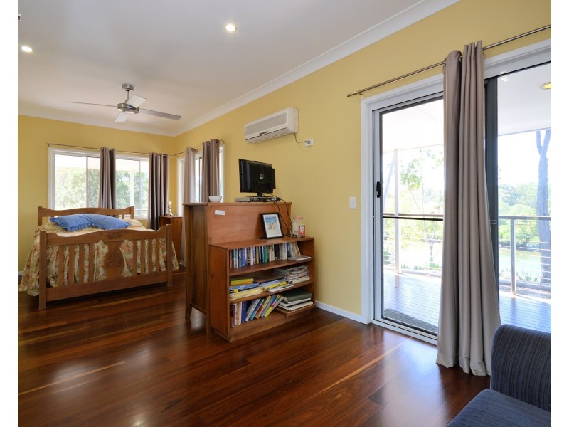 92 Richards Road, Pacific Haven QLD 4659