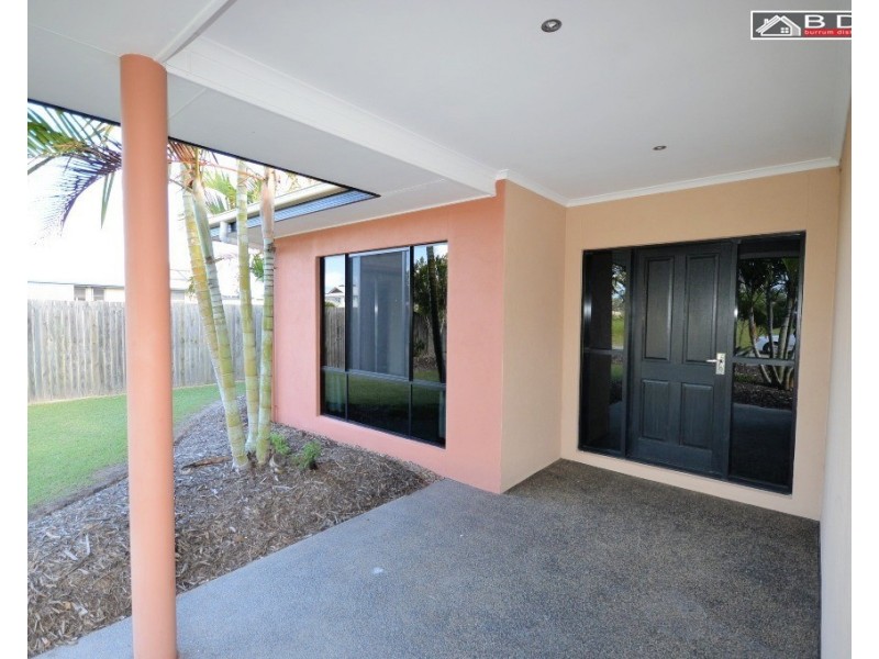 33 Traviston Way, Burrum Heads QLD 4659