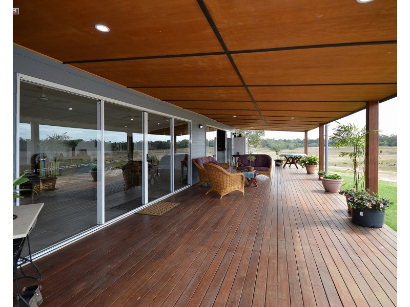 48 Smith Road, Howard QLD 4659