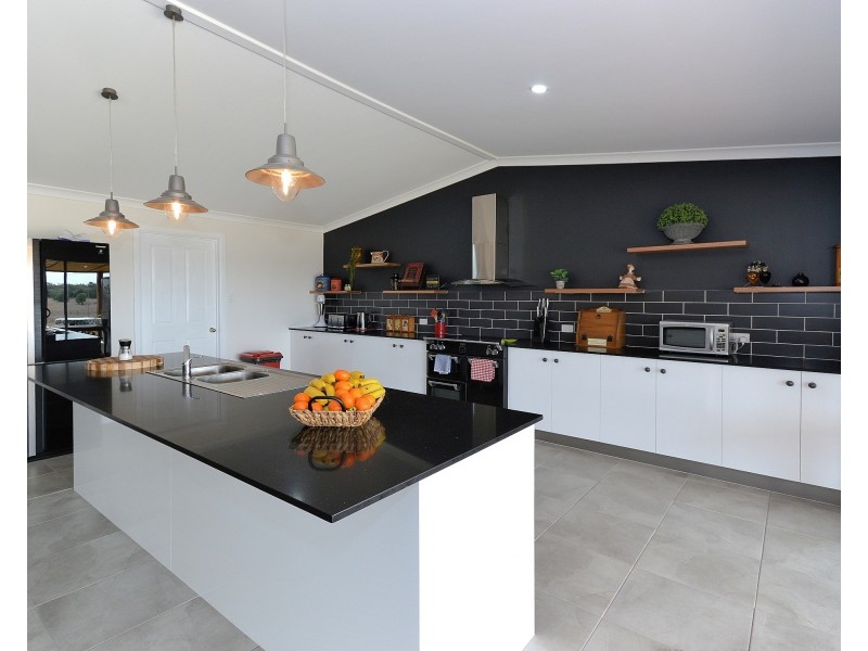 48 Smith Road, Howard QLD 4659