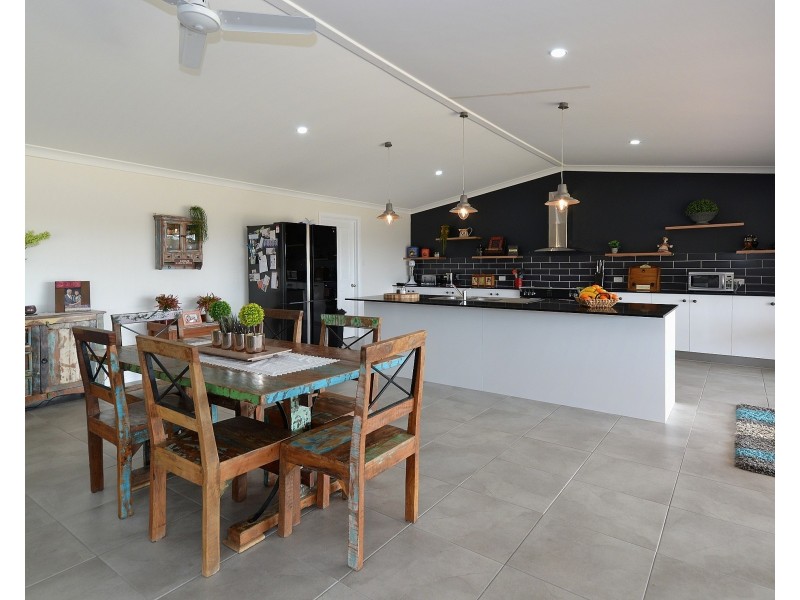 48 Smith Road, Howard QLD 4659