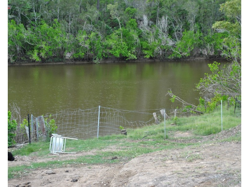 48 Smith Road, Howard QLD 4659