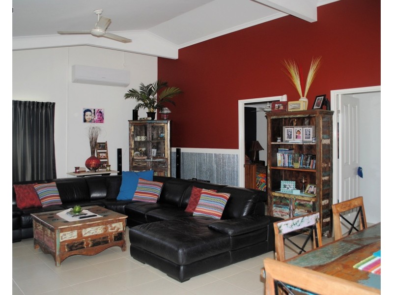48 Smith Road, Howard QLD 4659