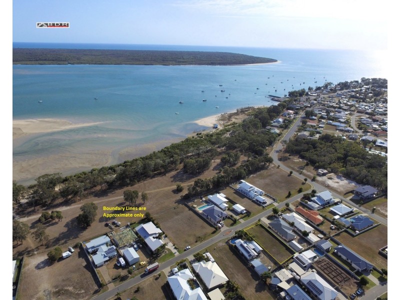 39 Traviston Way, Burrum Heads QLD 4659