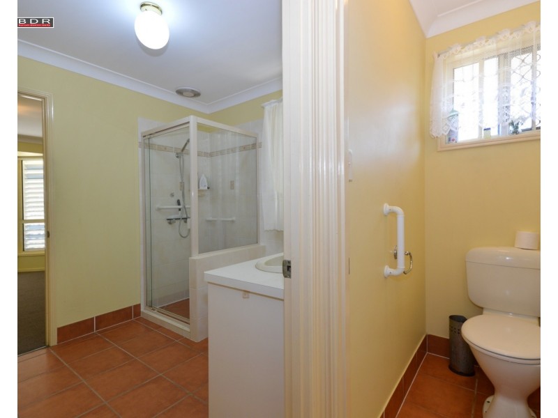 12 Warringal Court, Burrum Heads QLD 4659