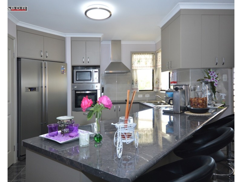 1 Jubata Court, Burrum Heads QLD 4659