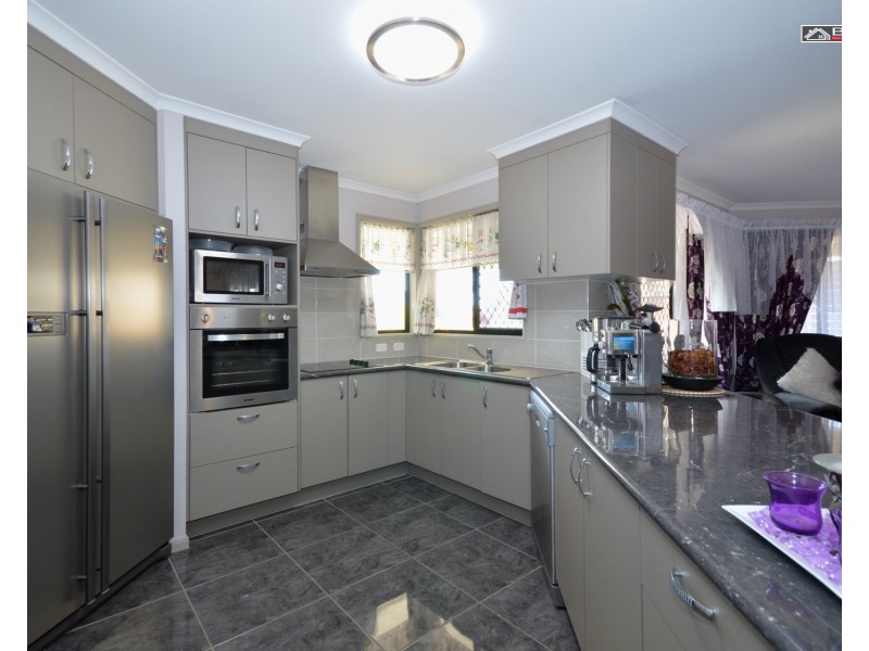 1 Jubata Court, Burrum Heads QLD 4659