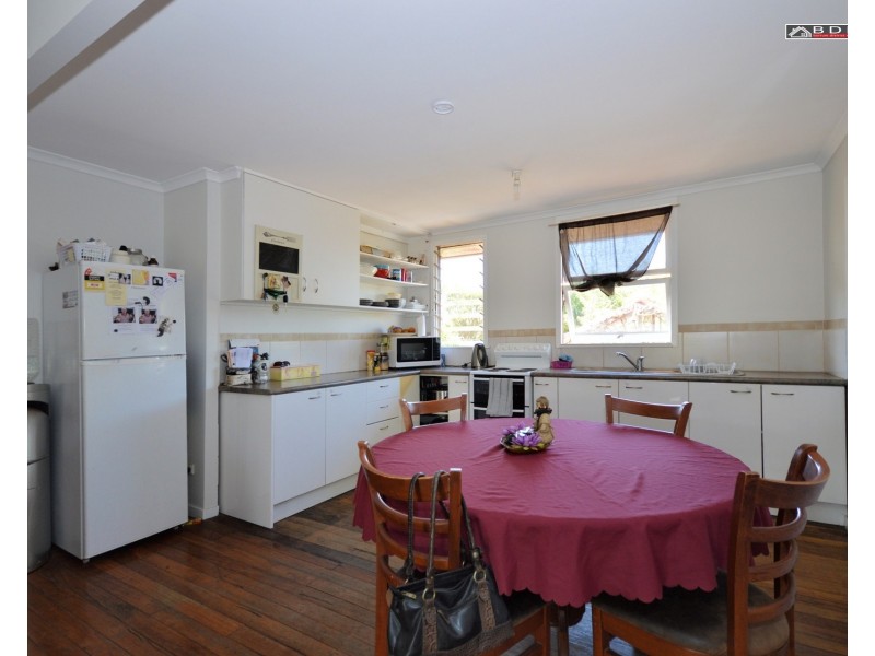 36 James Street, Howard QLD 4659