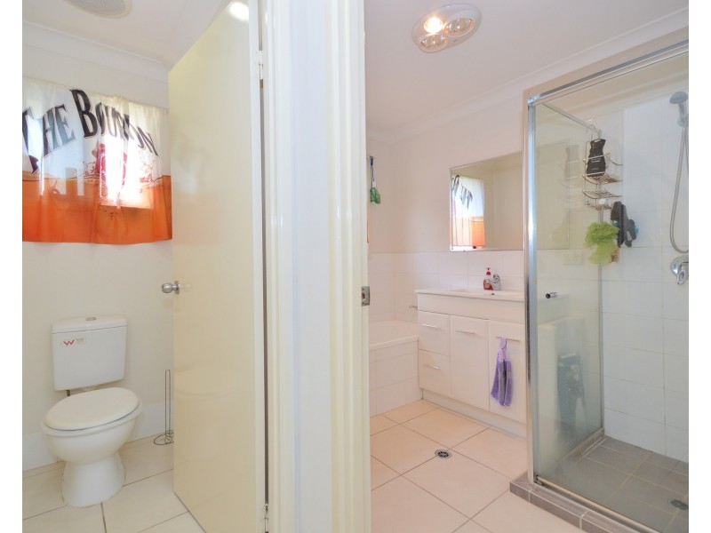 16 Alice Street, Howard QLD 4659