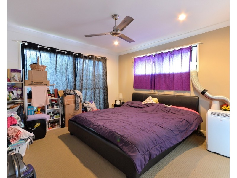 16 Alice Street, Howard QLD 4659