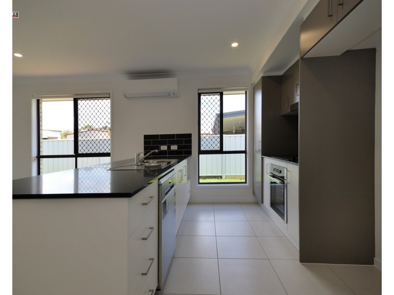 1/38 Orchid Drive, Burrum Heads QLD 4659