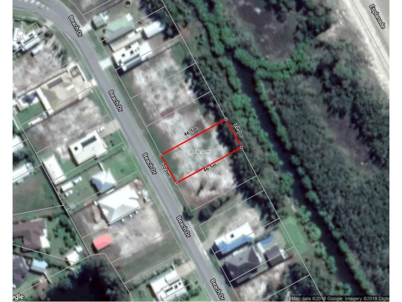 62 Beach Drive, Burrum Heads QLD 4659
