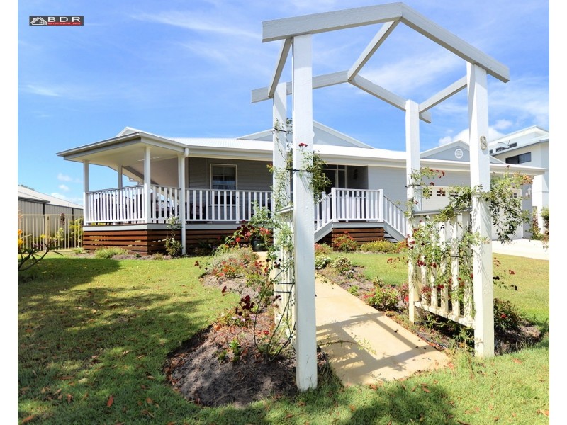 8 Traviston Way, Burrum Heads QLD 4659