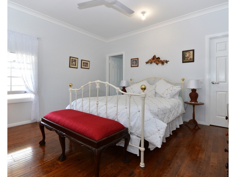 8 Traviston Way, Burrum Heads QLD 4659
