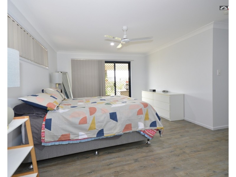 2 Michael Way, Burrum Heads QLD 4659