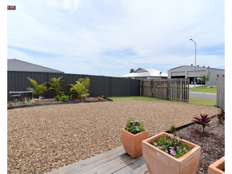 2 Michael Way, Burrum Heads QLD 4659