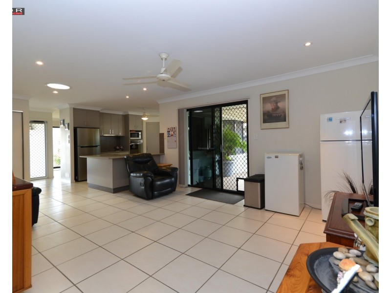 24 Louise Drive, Burrum Heads QLD 4659