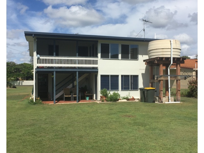 26 Howard Street, Burrum Heads QLD 4659