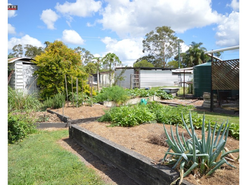 110 132 Government Rd, Burrum River QLD 4659