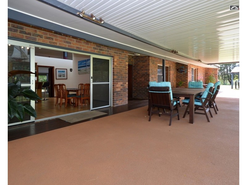 258 Pacific Haven Cct, Pacific Haven QLD 4659