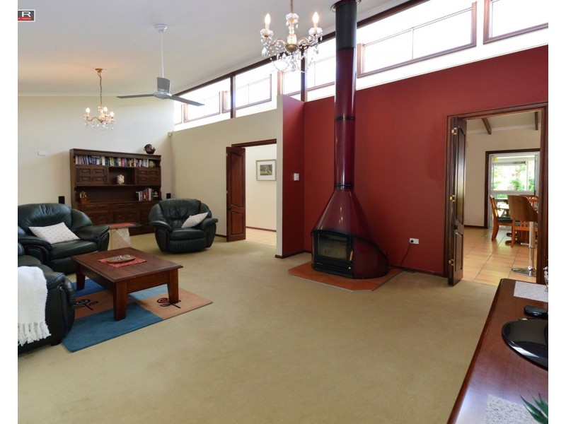 258 Pacific Haven Cct, Pacific Haven QLD 4659