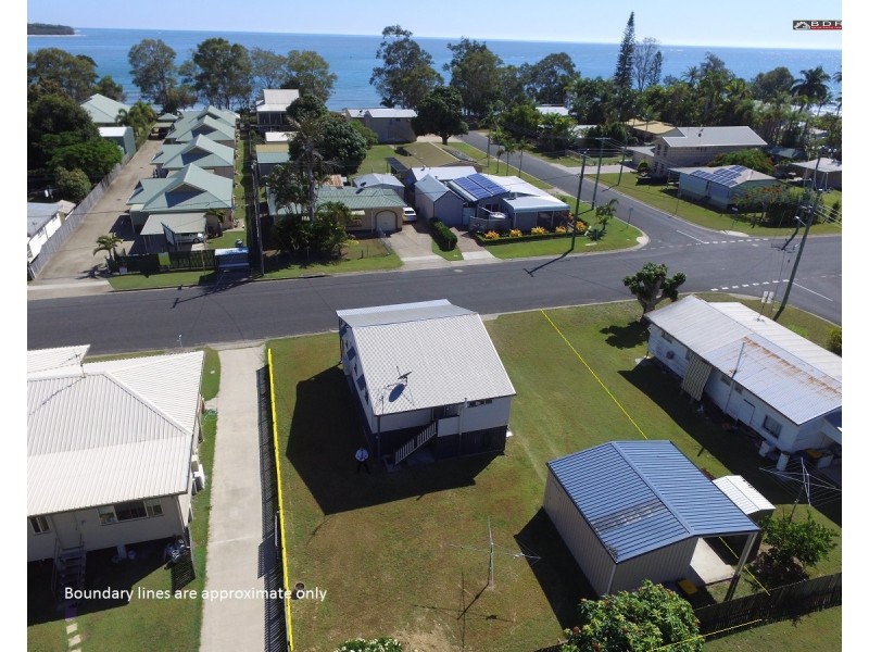 81 Burrum Street, Burrum Heads QLD 4659