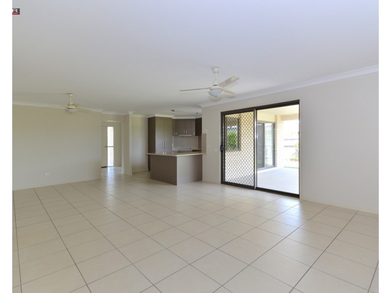 16 Honey Myrtle, Burrum Heads QLD 4659
